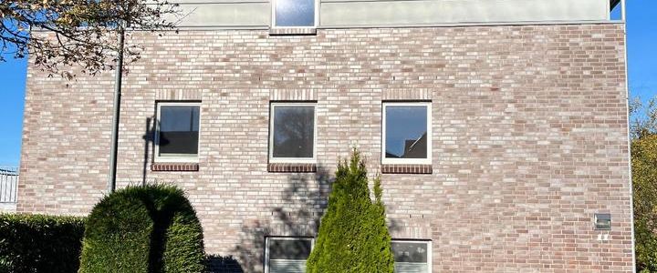 Attraktive, gepflegte 84,5 qm Wohnung im 1. OG in schöner Lage - Foto 1