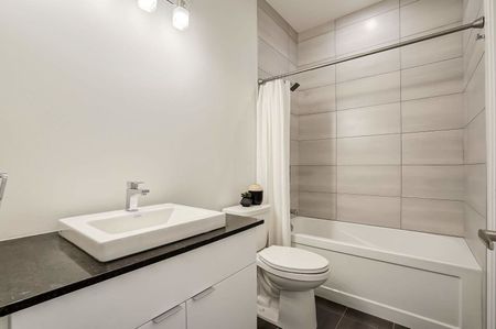 638 Center Street, Cummings, Ottawa, ON - Photo 2