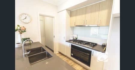 KADUNA PARK TOWNHOUSE - Photo 3