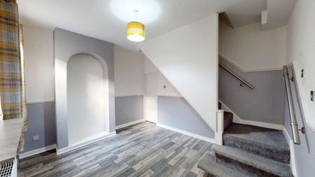 2 bedroom terraced house to rent - Photo 2