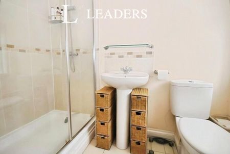 4 bedroom house to rent - Photo 3