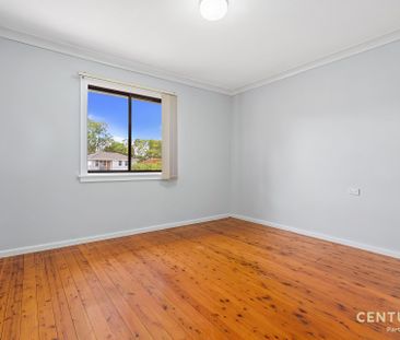 Spacious & Charming Family Home! - Photo 3