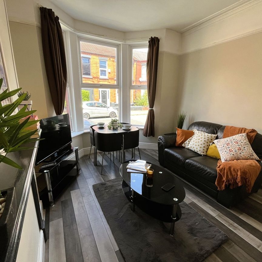 3 Bed Terraced House, Brookdale Road, L15 - Photo 1