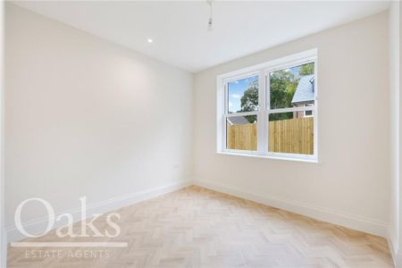 4 bedroom semi-detached house to rent - Photo 2