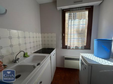 Location Appartement 1 pièce 34m² BRIVE LA GAILLARDE 19100 - Photo 5