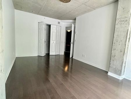 1235 Rue Bishop - Photo 3