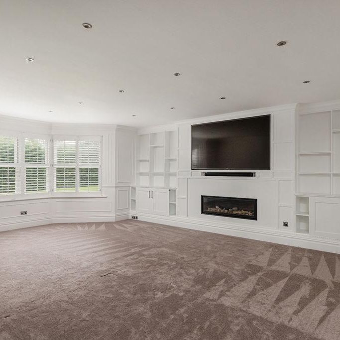 5 bedroom detached house to rent - Photo 1