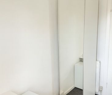 4 Bed End Terrace, John Rous Avenue, CV4 - Photo 6