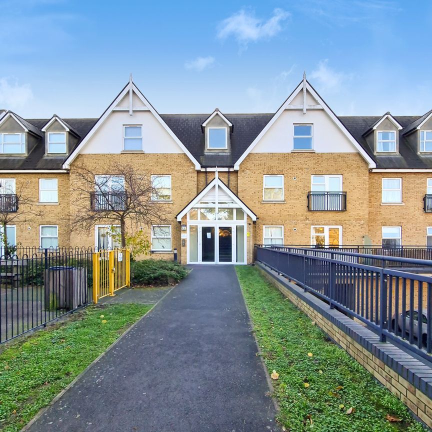 Tanners Close - Photo 1