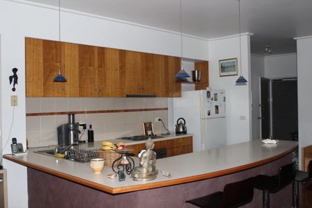 St Kilda Road - Photo 5