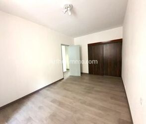 Location Appartement 4 pièces 92 m2 à Lons-le-Saunier - Photo 5