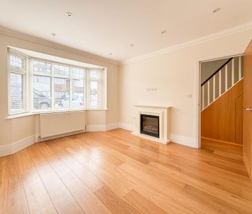 4 bedroom semi-detached house to rent - Photo 2