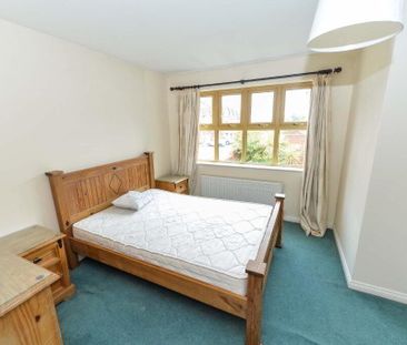 64 Forest Grove, Belfast, BT8 6AR - Photo 3