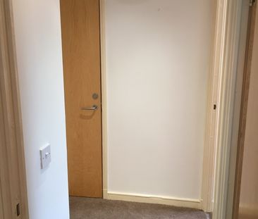 2 Bed Flat, Royal Quay, L3 - Photo 3