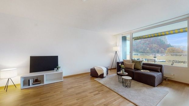 Quiet and child-friendly residential area on the edge of the forest - Photo 1