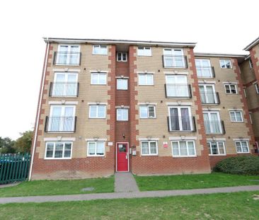 2 bedroom flat to rent - Photo 4