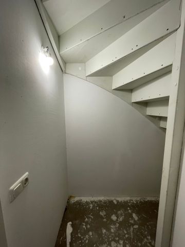 Huis te huur: Burgemeester Vening Meineszlaan 232 1063 BE Amsterdam - Photo 2