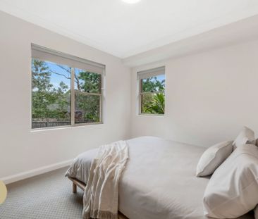 Spacious Family Home in Quiet Cheltenham Cul-De-Sac – Ideal for Sch... - Photo 3