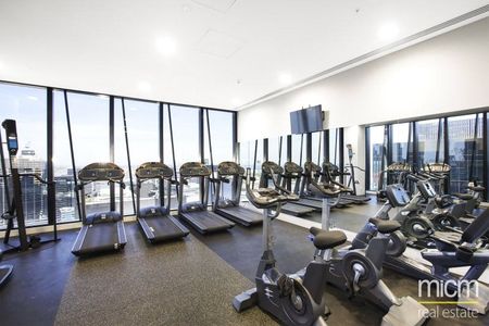 5401/568 Collins Street - Photo 2