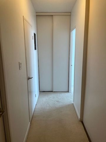 For Lease - 5250 Lakeshore Road Unit# 1808, Burlington, Ontario - Photo 5