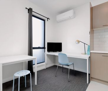 Large Studio - Photo 1