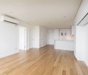 240 Oriole Parkway — 1 Bedroom - unit 903 - Photo 3
