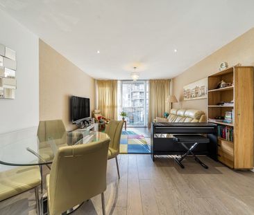 2 Bed Flat, Granite Apartments, SE10 - Photo 6