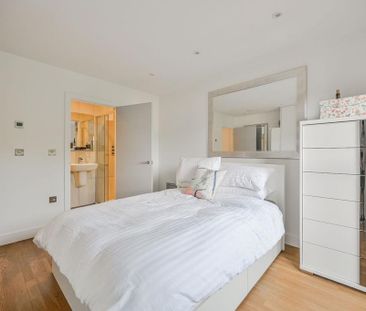 2 bedroom penthouse to rent - Photo 6