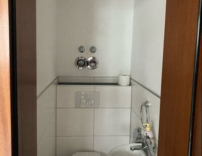 3 Zimmer-Maisonette mit Dachloggia und Blick über den Dächern - Photo 1