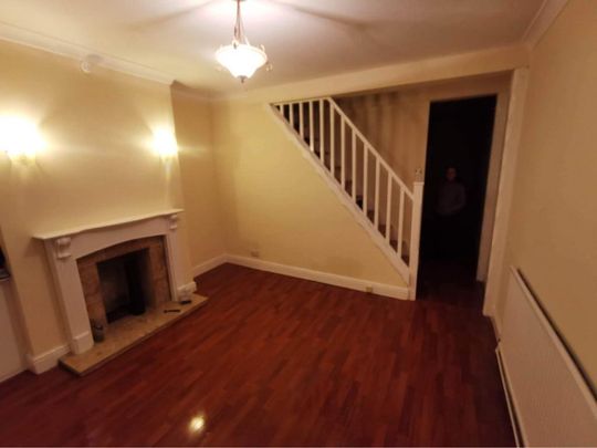 2 bedroom terraced house to rent - Photo 1