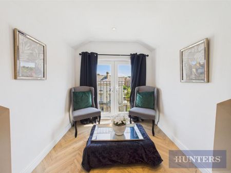 3 bedroom apartment to rent - Photo 2