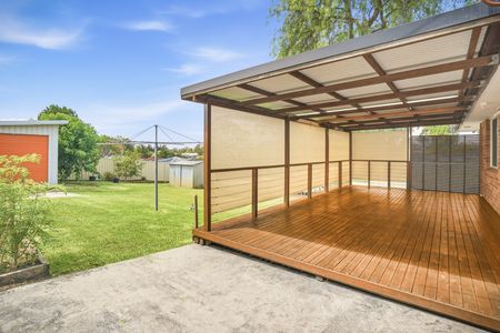 Neat and Tidy Family Home Ready To Be Leased! - Photo 3