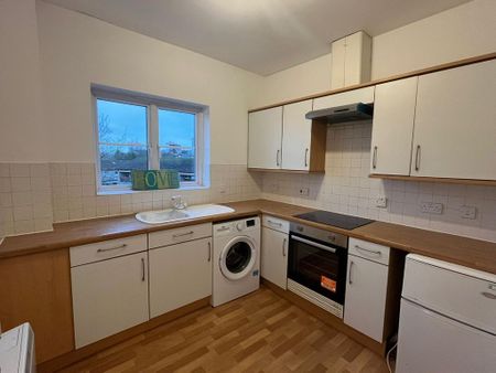 2 bedroom flat to rent - Photo 5