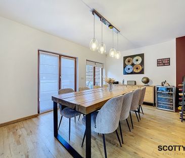 Charmante woning, 3 kamers, grensend aan Sint-Genesius-Rode - Photo 2