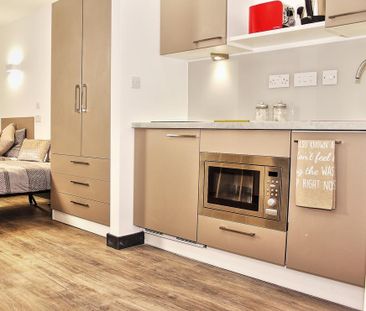 Studio to rent - Photo 3