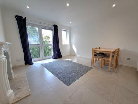 Penn Hill Avenue, Poole - Photo 4
