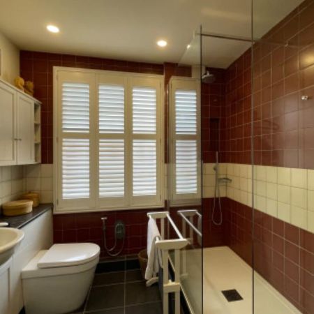 Double room in SW1 with own bathroom and full use of the rest of the house. - Photo 5