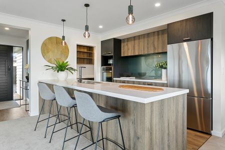 4 Bedroom Executive home - Photo 2