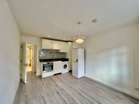 2 Bed Flat, Fortess Road, NW5 - Photo 4