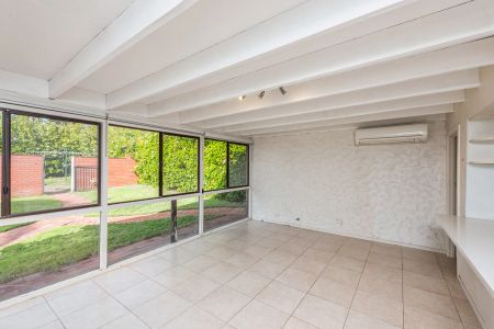 Character & Convenience - Photo 5