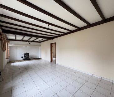 Instapklare woning met 3 slaapkamers en aparte garage - Photo 2