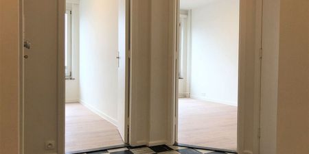 Appartement te huur in Antwerpen voor € 840 met 2 slaapkamers - Photo 4