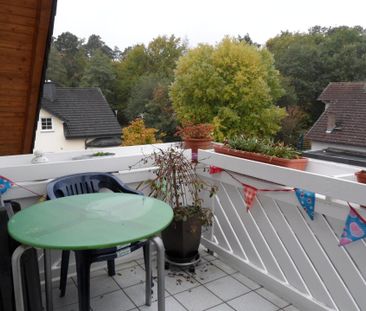 2,5 Zimmer DG-Wohnung zu vermieten in Rödermark - Photo 1