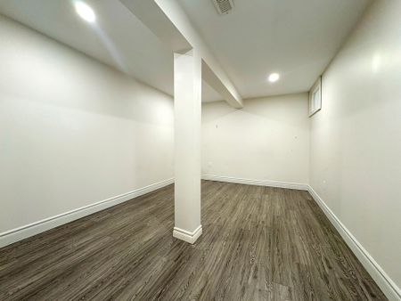 For Lease - 58 Broderick Avenue, Thorold, Ontario - Photo 3