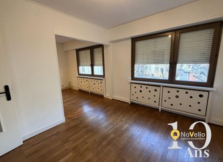 Location Appartement 5 pièces 87m² SARREGUEMINES 57200 - Photo 2