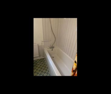 4 Bed Terraced House, Clifton Place, BS5 - Photo 4