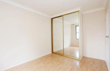 “Airconed Cozy 2 Bedroom Unit in the Centre of Merryland” - Photo 3
