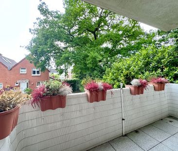 Schöne 2-Zimmer-Wohnung mit großer Wohnküche und Balkon in zentrale... - Photo 1