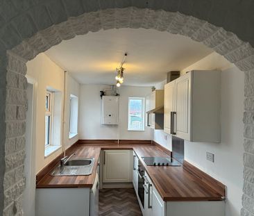 2 Bed Terraced House, Vale Road, NG4 - Photo 6