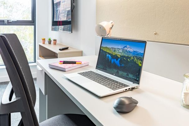 Studio to rent - Photo 1